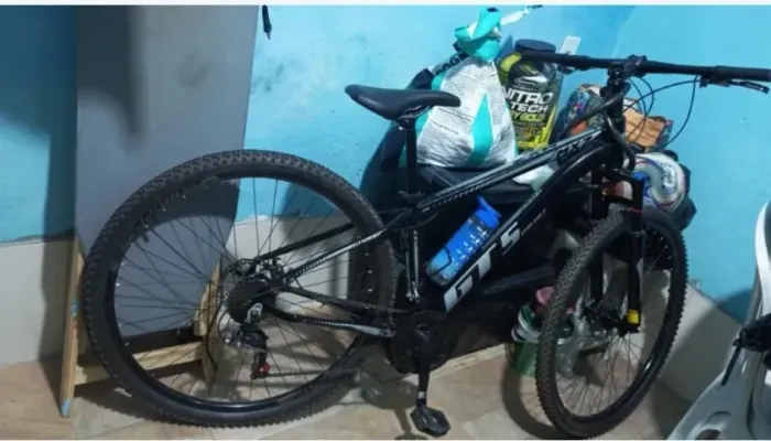 Bicicleta aro 29 gts com trava de freio