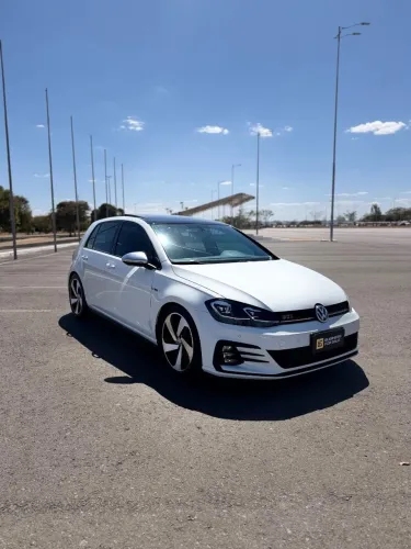 Volkswagen Golf GTI 350 TSI 2.0 230cv 16V Aut. 2019