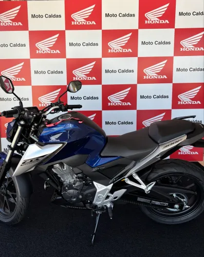 VENDO AGIU DE MOTO 4 messes de uso , único dono 