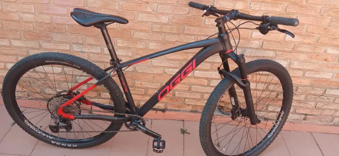 Bicicleta Oggi 7.4 Shimano Deore Aro 29