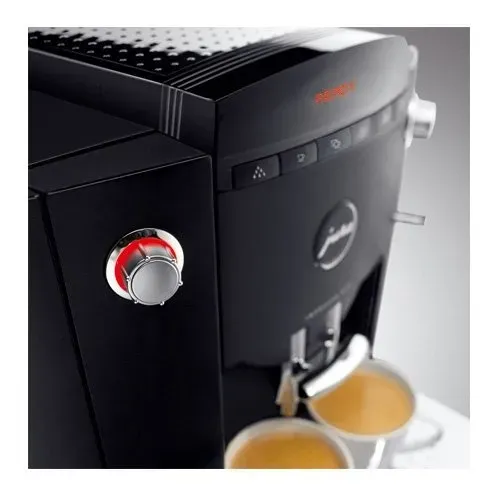 Maquia Cafe - Jura