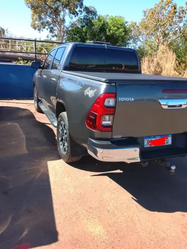 Toyota Hilux CD SRX 4X4 2.8 TDI 16V Diesel Aut. 2020