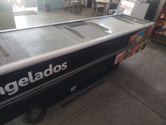 Ilha de congelados 3 metros