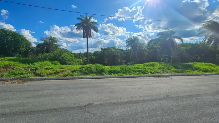 Lote para comércio em Sete Lagoas