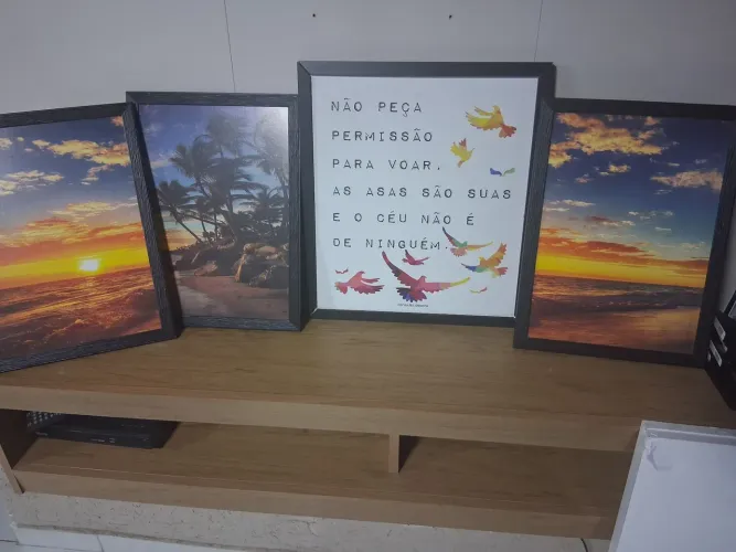 4 Quadros lindos prateleira