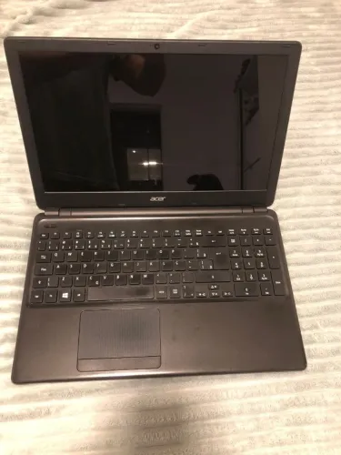 Notebook Core I3 - 12 GB RAM