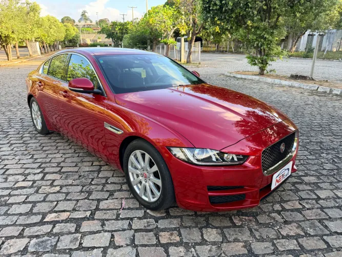 Jaguar XE 2.0 Turbocharged Pure 240cv Aut. 2017