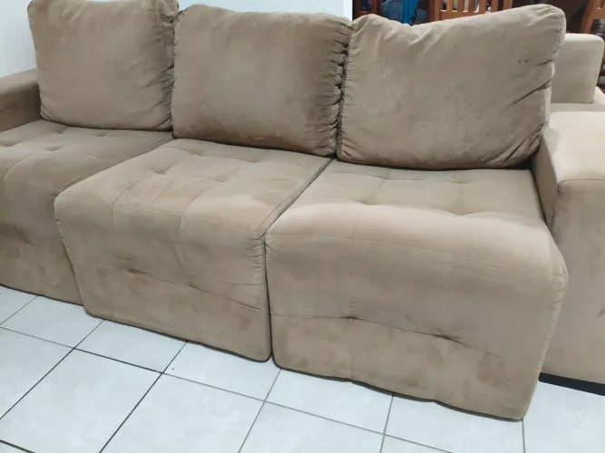 Sofá três lugares retrátil