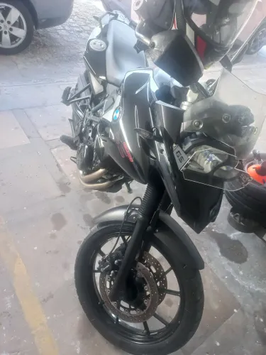 Bmw f700 gs similar f800