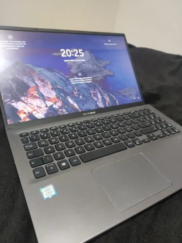 ASUS VivoBook X512FA | Intel Core i5 | 16 GB RAM | SSD 1,2 TB | Windows 11