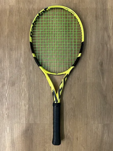 Raquete de Tênis Babolat Pure Aero 100 (Seminova)
