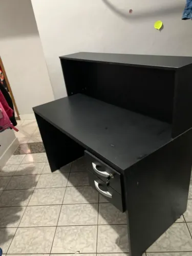 Vendo esse balcão baratinho pra sair rápido. Comprei ele já eito de 2025 e está parado.