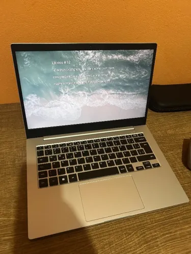 Notebook Samsung Book Go Snapdragon 7c 4GB RAM 128GB 14" Full HD Windows 11 