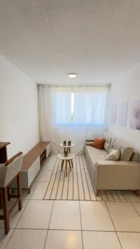 Apartamento com 2 quartos, prox ao Castelão, área de lazer, projetado e mobiliad