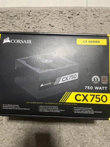 Fonte Corsair CX750 750W 80 Plus Bronze - ATX