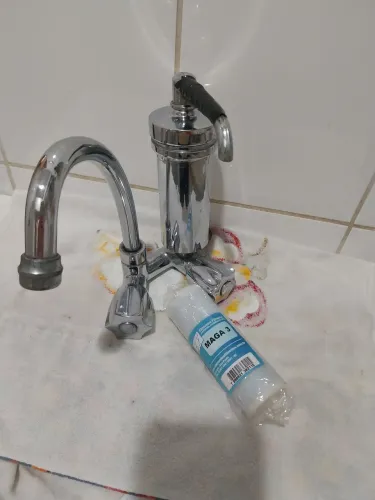 Torneira de parede com Filtro, 100% metal inox