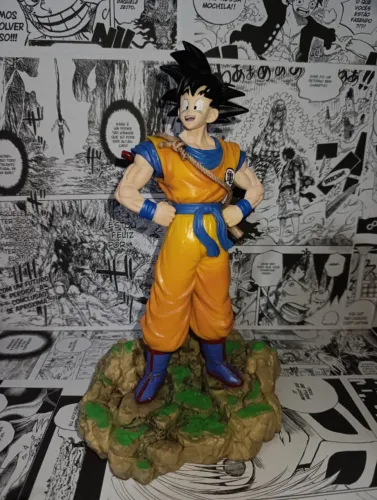 OPORTUNIDADE | Action Figure Goku Diorama (30cm)