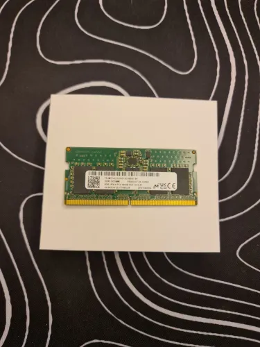 Memoria RAM Micron 8GB DDR5 Para notebook