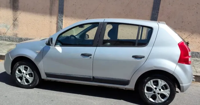 Renault Sandero Privilège Hi-flex 1.6 16V 5P AUT 2012