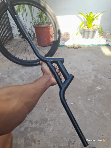 GUIDÃO DE MOTOCROSS EM ALUMÍNIO 6061