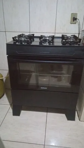 Olá quero aqui postar um fogão semi novo 5 bocas 