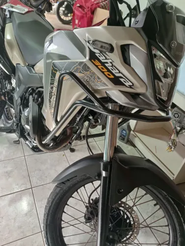 Vendo troco sahara 2025 ADV emplacada até 2027 golpista fora leia o anúncio