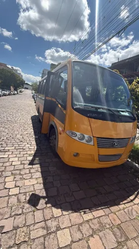 Volare V8, Agrale/ MWM, 2009, 29 Recl, ar, escolar TR * c/Airton