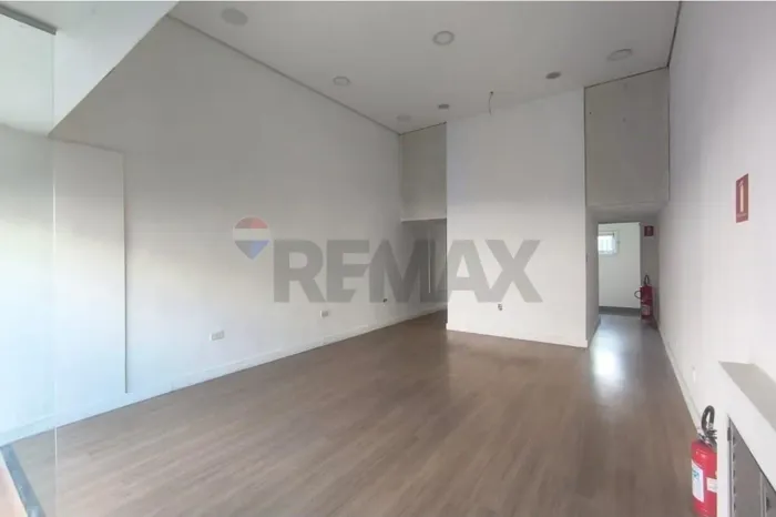 Excelente sala comercial no centro de Mauá