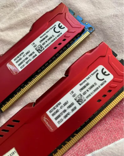 Memória ram HyperX DDR3 4gb x2