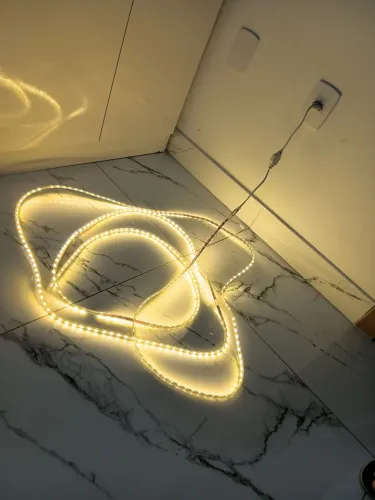 Led 4 metros
