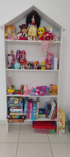 Vendo estante semi nova em ótimo estado