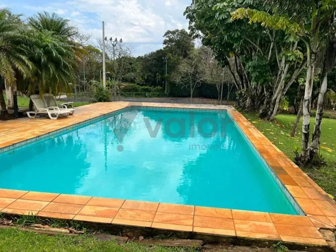 Chácara à venda em Valinhos, Dois Córregos, com 3 suítes, com 11600 m²