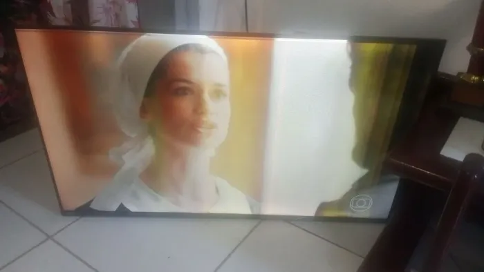 Tv com tela com defeito 43 polegadas Samsung