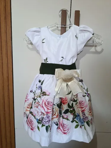 Vestido de festa infantil