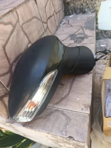Retrovisor New Fiesta 2016 com pisca