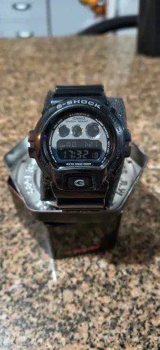 Casio Dw6900 cinza 