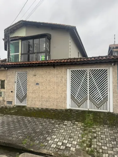 Sobrado para venda com 150 metros quadrados com 2 quartos em Plataforma - Mongaguá - SP
