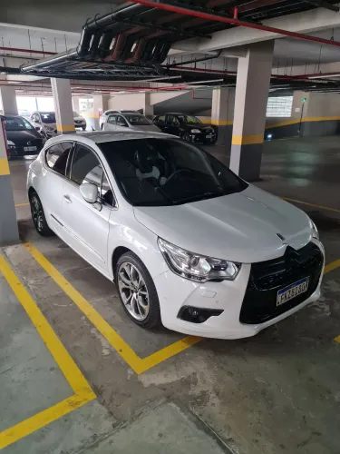 Citroen DS4 1.6 Turbo 16V 5P Aut. 2014