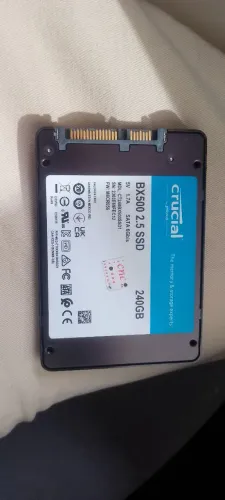 SSD CRUCIAL 240GB - SAUDE 87%