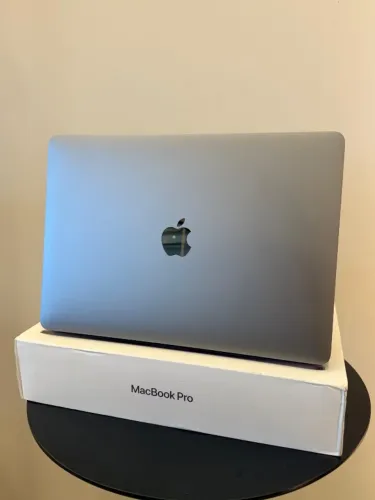 MacBook Pro M1 256gb - 8gb RAM