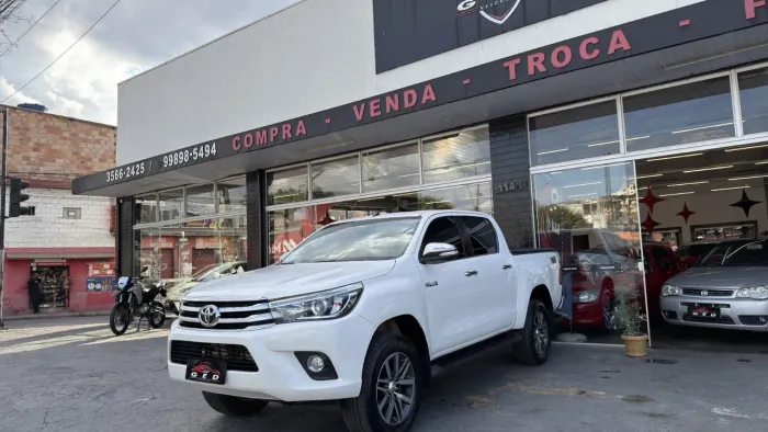 Toyota Hilux CD SRX 4X4 2.8 TDI 16V Diesel Aut. 2016