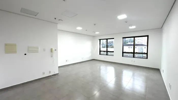 Sala Comercial para Locação | 33,8 m² | Jardim Aquarius - SJC