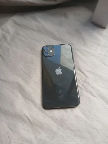 IPhone 11 64gb com capinha + película + carregador