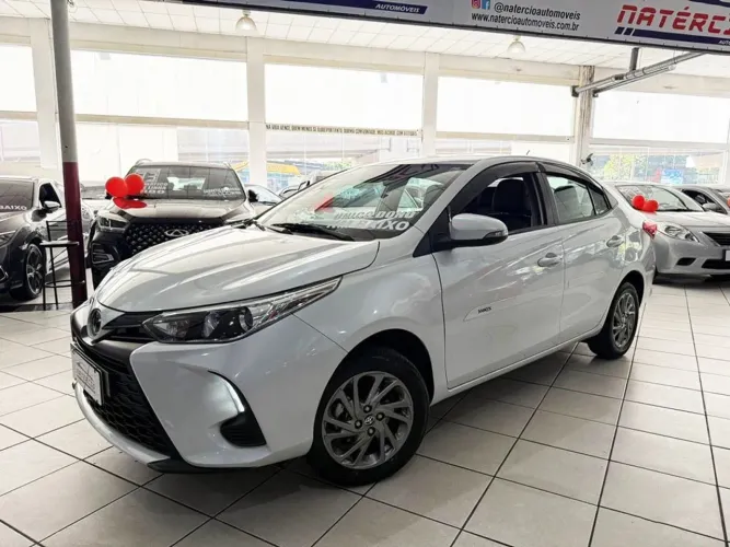Toyota Yaris XS Sedan 1.5 Flex 16V 4P Aut. 2024