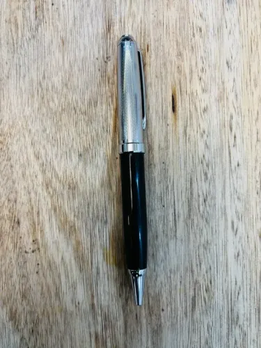 Caneta Skagen (Dinamarca)