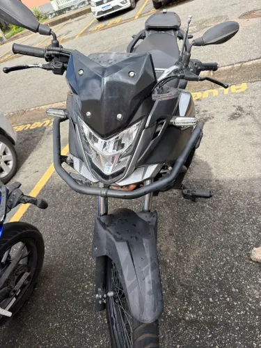Passo moto nova pra assumir prestações