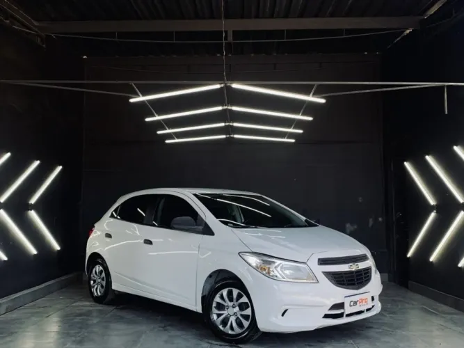 Chevrolet Onix JOY Hatch 1.0 8V Flex Mec. 4P 2018