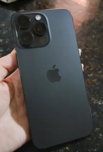 iPhone 15 pro max, black.