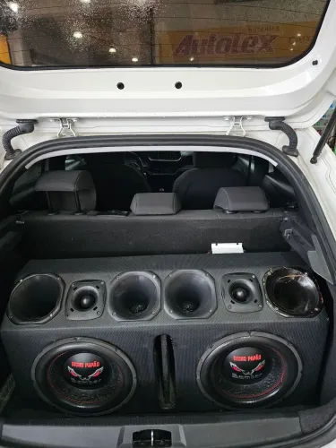Som automotivo (batendo FORTE)!!