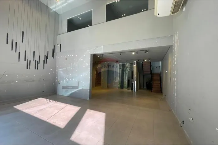 Salão para alugar, 3 banheiros, 170 m² por R$ 11.000,00- Bairrro Alemães- Piracicaba/SP